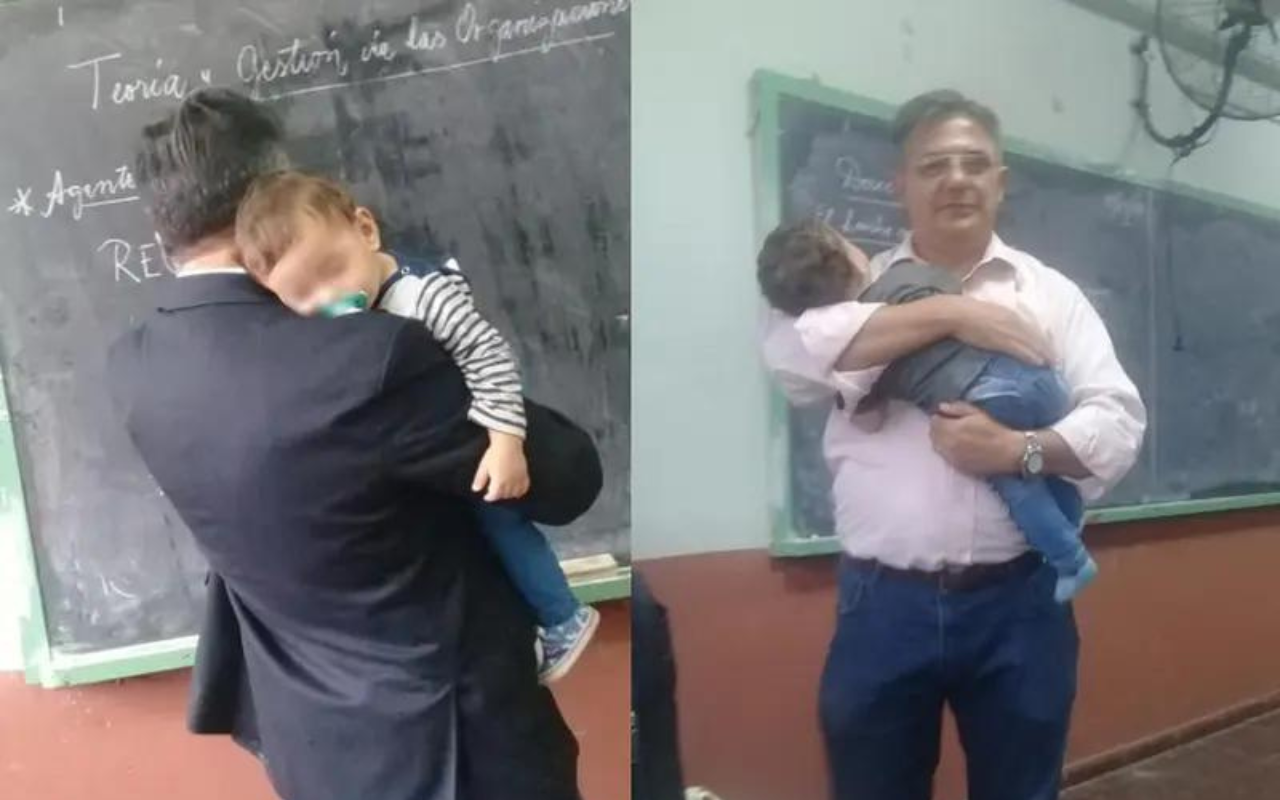 Professeur qui s'occupe de l'enfant de son élève